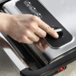 ⁦Grill Viande et Panini Tefal Inicio GC242D12 2000W⁩ - الصورة ⁦5⁩